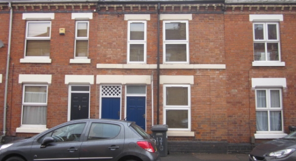 
                             <h2><a href='/4-Rent/4-Students/Lovely-Student-Property-202526--139/' title='Lovely Student Property 2025/26 '>Lovely Student Property 2025/26  - 4 bed - Price: £95 pppw</a></h2>
                             <p>4 double available 2025\26- all inclusive!<a href='/4-Rent/4-Students/Lovely-Student-Property-202526--139/' title='Lovely Student Property 2025/26 '>More..</a></p>