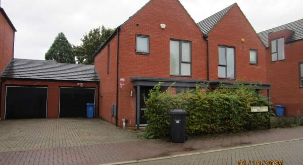 
                             <h2><a href='/4-Rent/Houses/Fully-furnished-executive-home-178/' title='Fully furnished executive home!'>Fully furnished executive home! - 3 bed - Price: &pound;1375 pcm</a></h2>
                             <p>Stunning fully furnished with garage<a href='/4-Rent/Houses/Fully-furnished-executive-home-178/' title='Fully furnished executive home!'>More..</a></p>